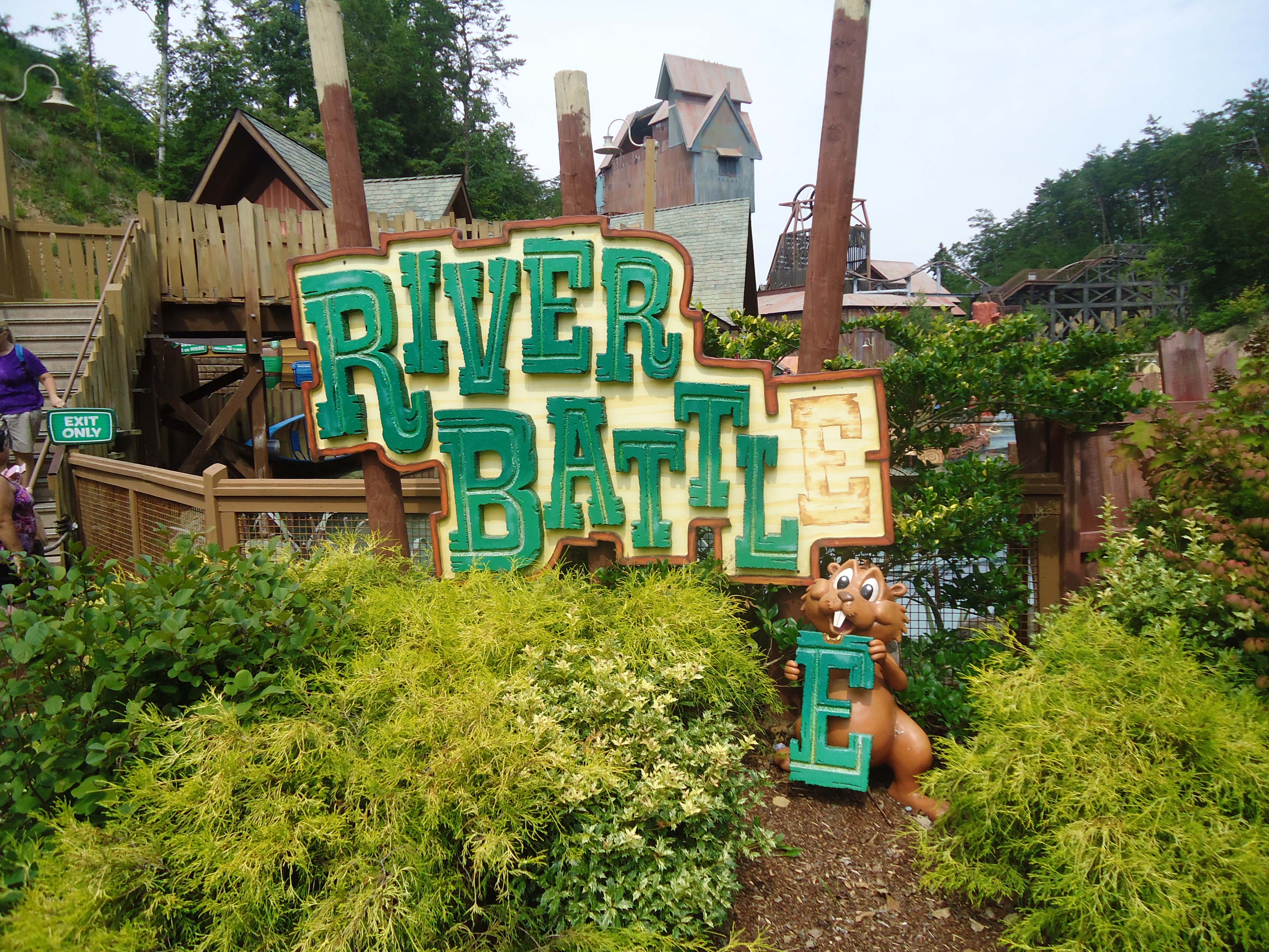 Dollywood - River Battle