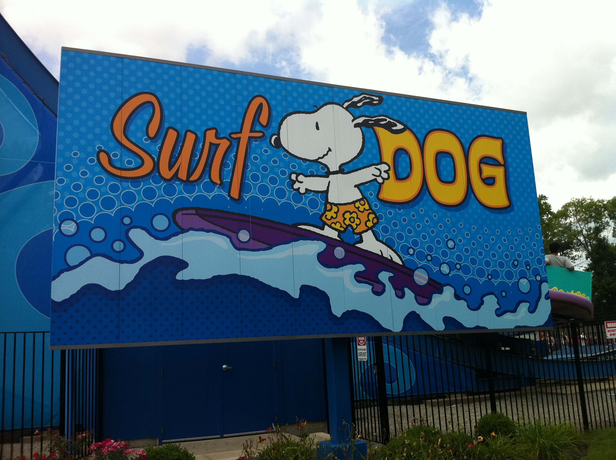OwlSquad Snoopy Surf Dog