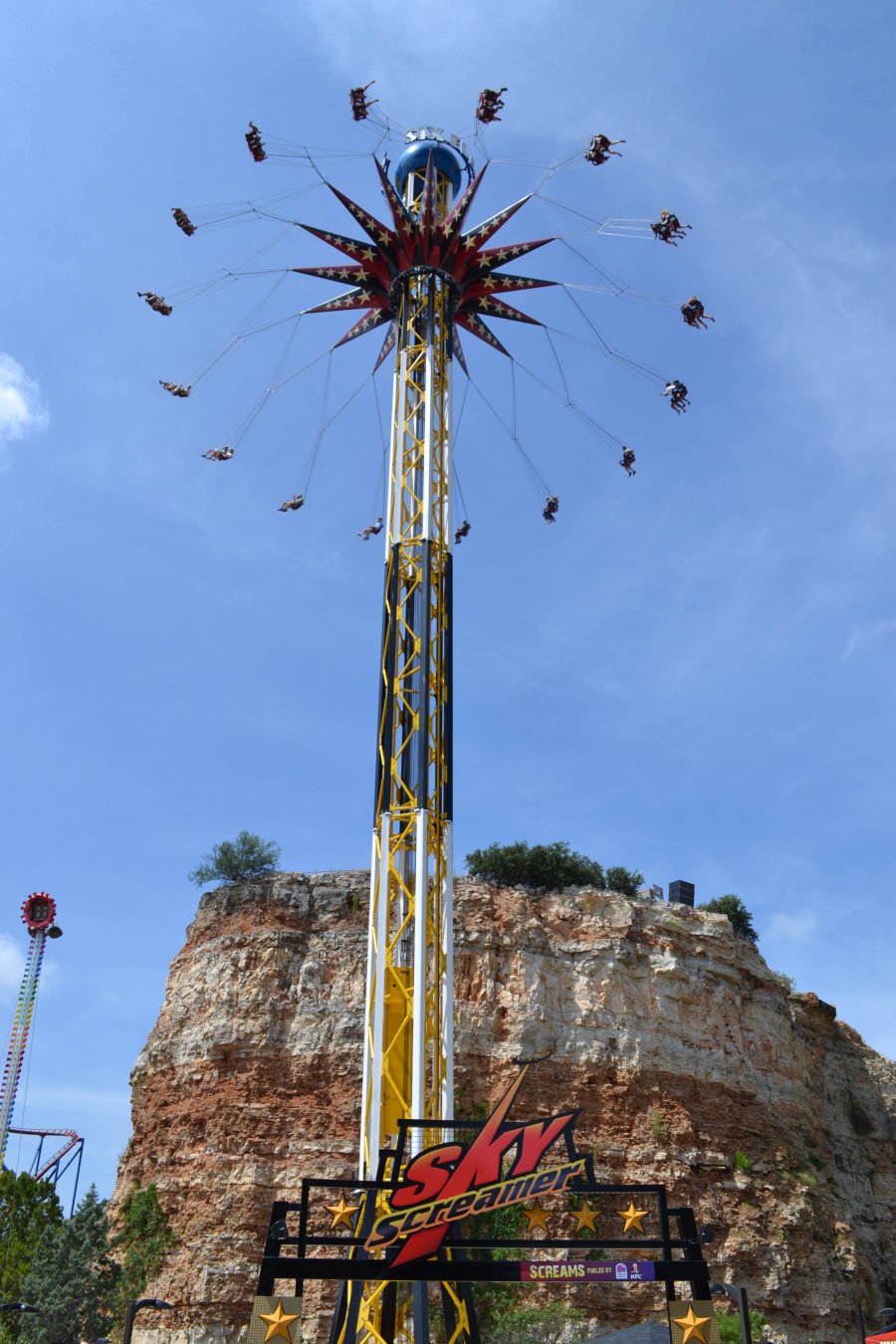 Six Flags Fiesta Texas - Skyscreamer