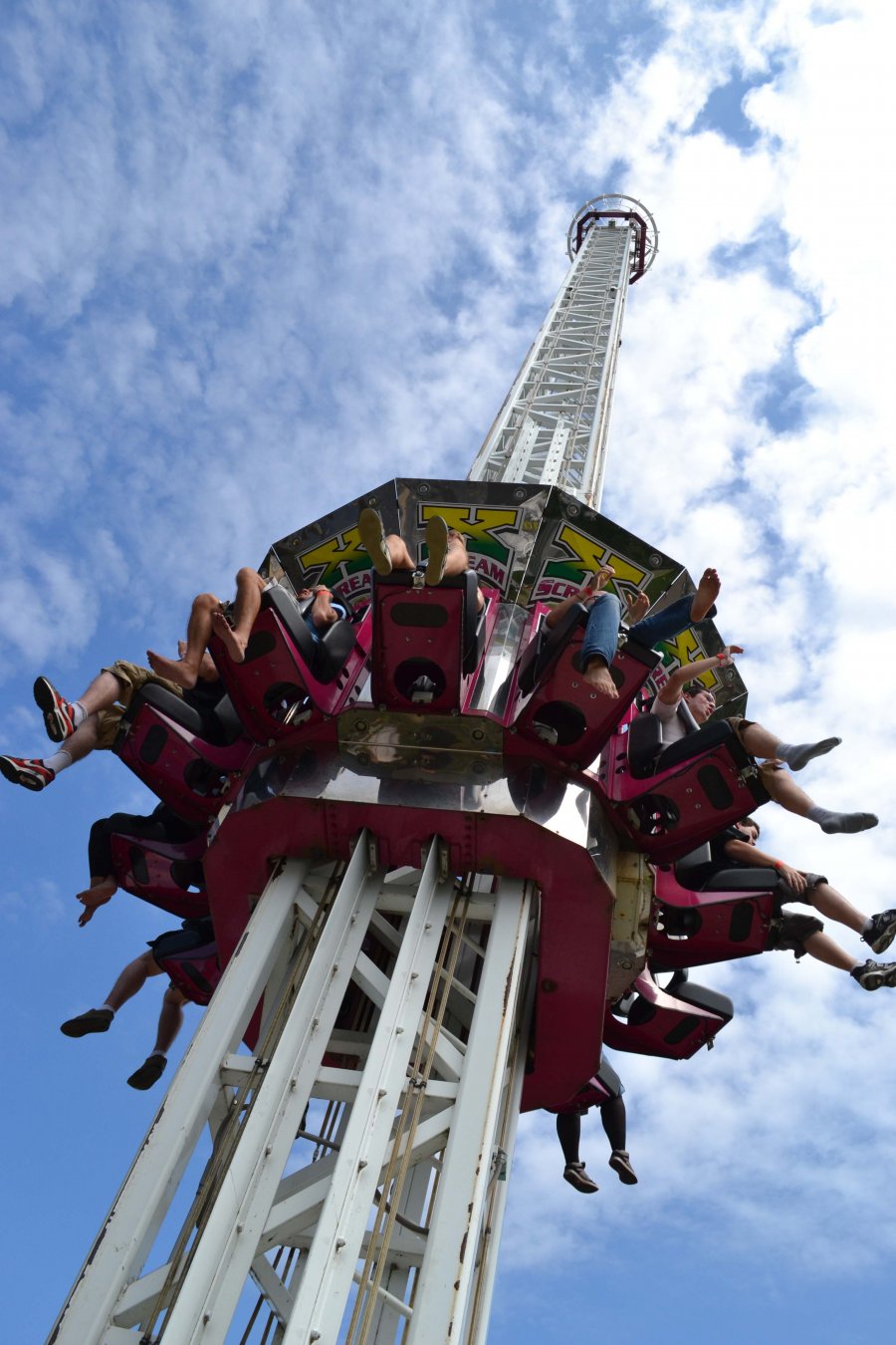 Waldameer Amusement Park - X Scream