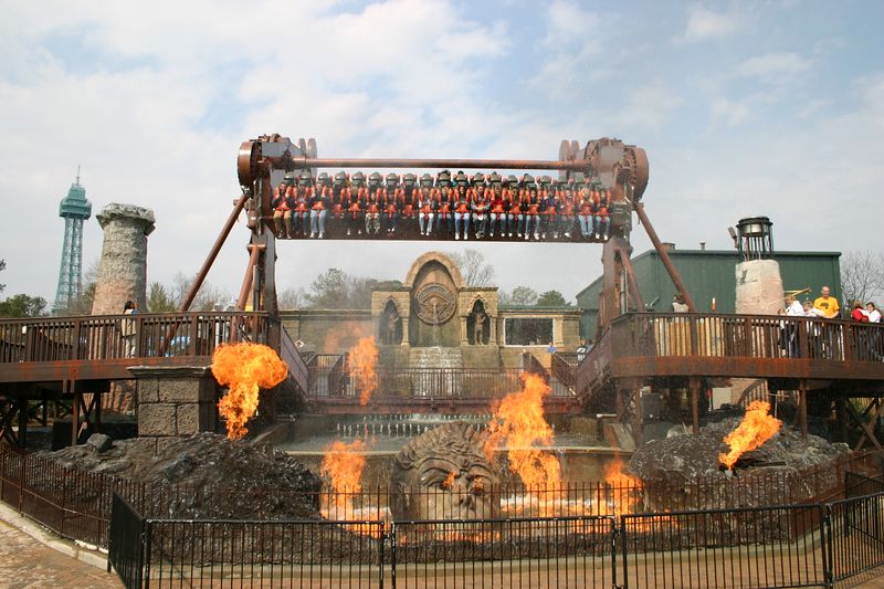 Dave Cobb: Tomb Raider(s) - Other Amusement Parks &amp; Industry News - Kings Island Central Forums