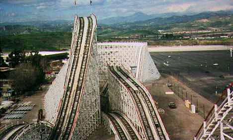 six flags magic mountain colossus. Six Flags Magic Mountain Photo