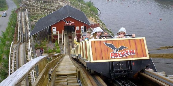 Theme Park Review Photo Update!  Farup Summerland!