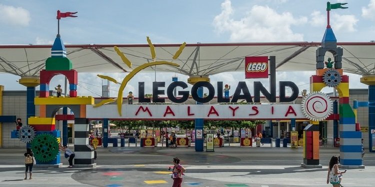 Mini Malaysia Trip Update: Legoland!