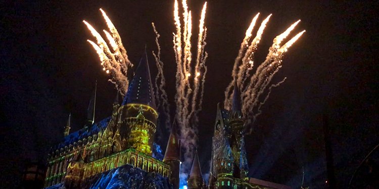 Christmas at Hogwarts!