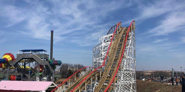 King Louie's Winter Walk-Through!