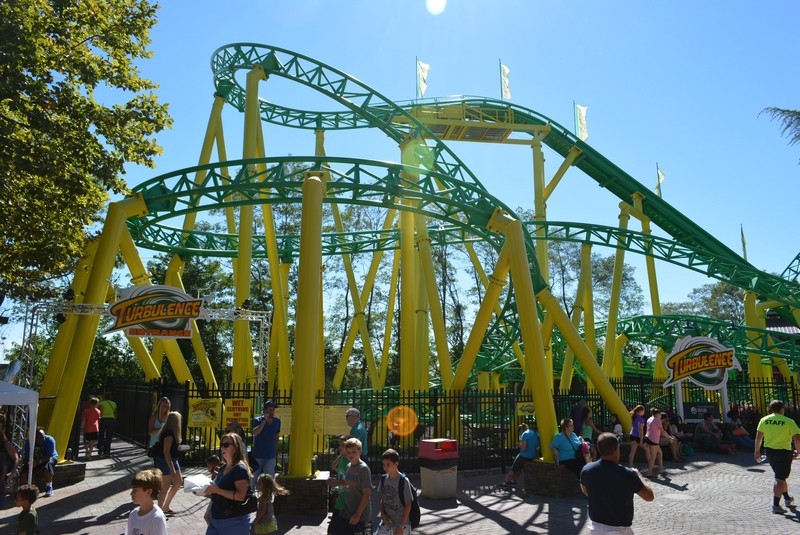 Theme Park Review • Adventureland Long Island!