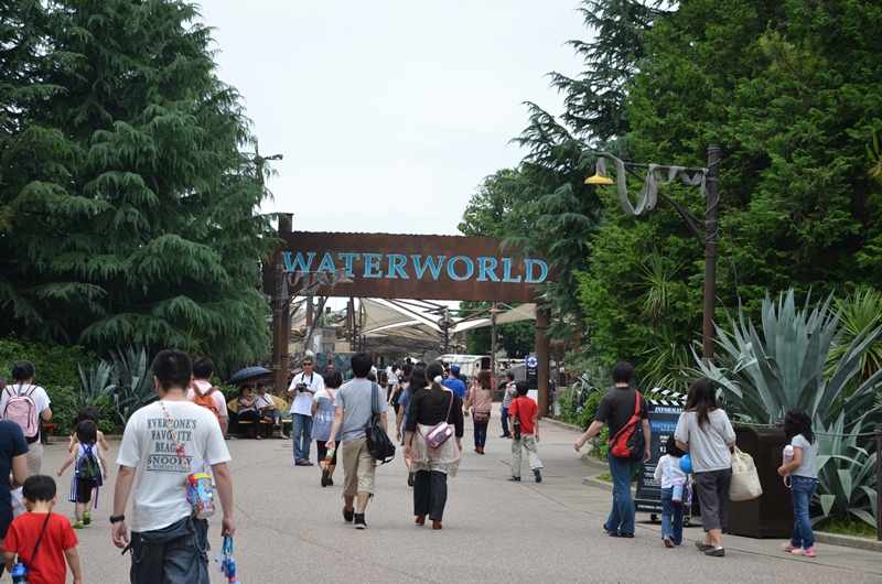 Universal Studios Japan - Waterworld