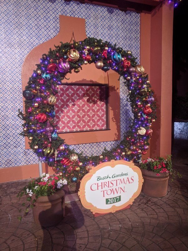 Christmas Town.jpg (733.79 KiB) Viewed 4466 times Christmas Town.jpg