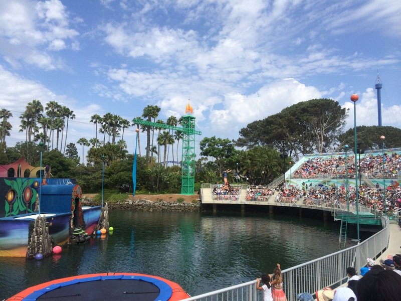 Cirque de la Mer Trapeze.JPG (900.19 KiB) Viewed 4387 times Cirque de la Mer Trapeze.JPG