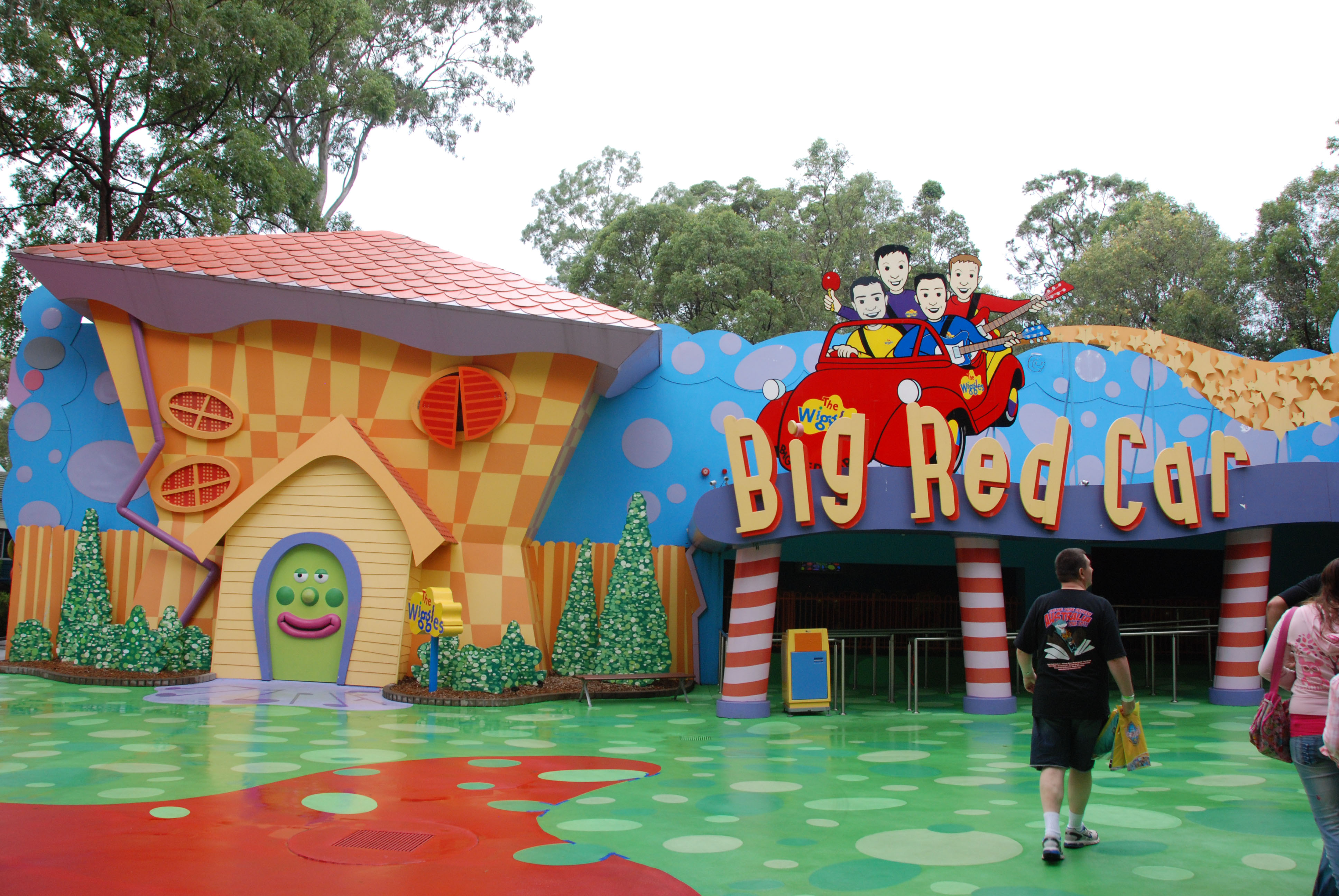 Dreamworld - Big Red Car