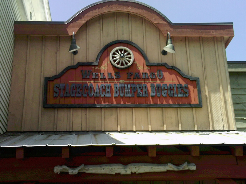 Stampede Bumper Cars - Six Flags New England