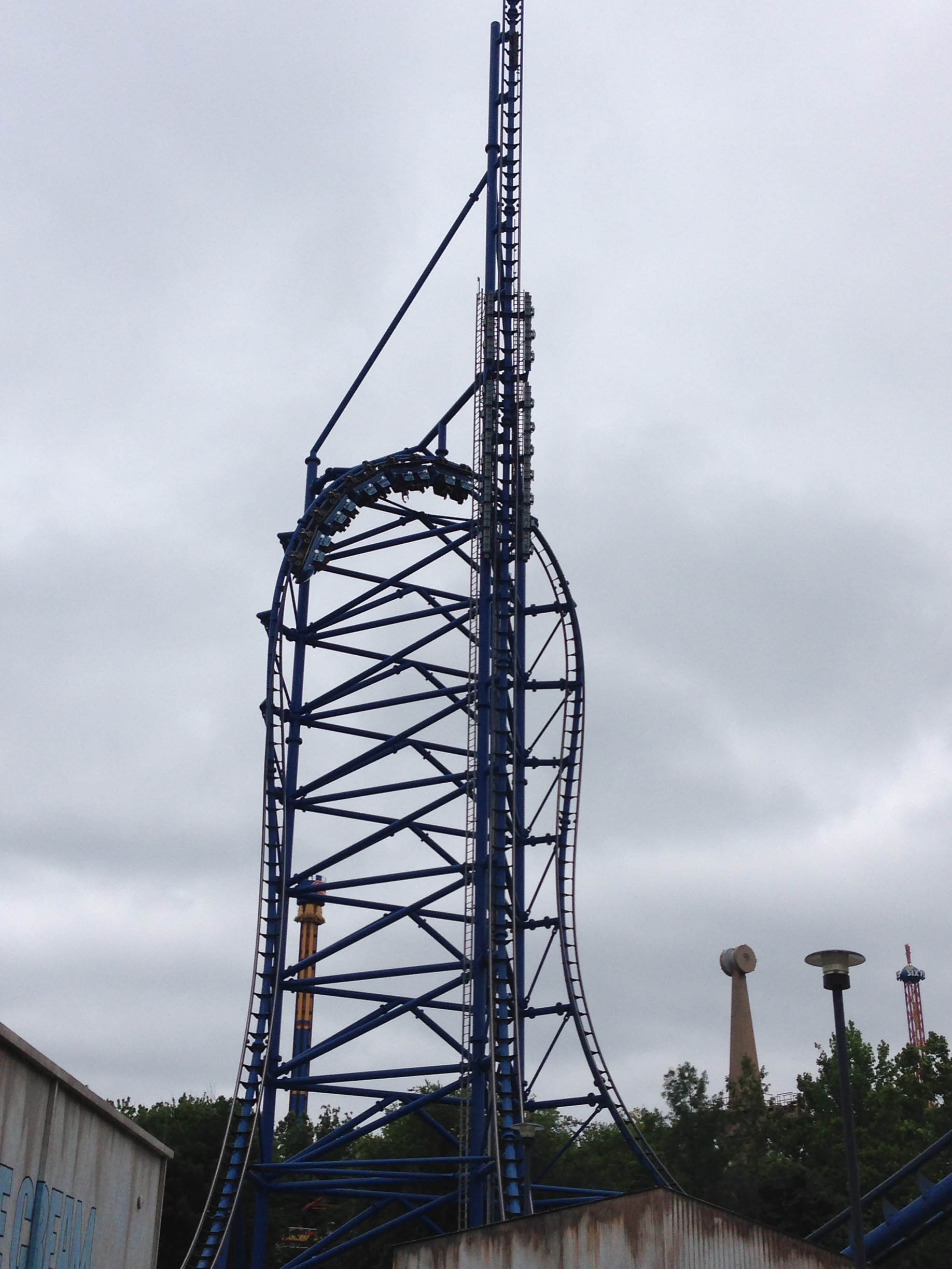 Six Flags St. Louis - Mr. Freeze