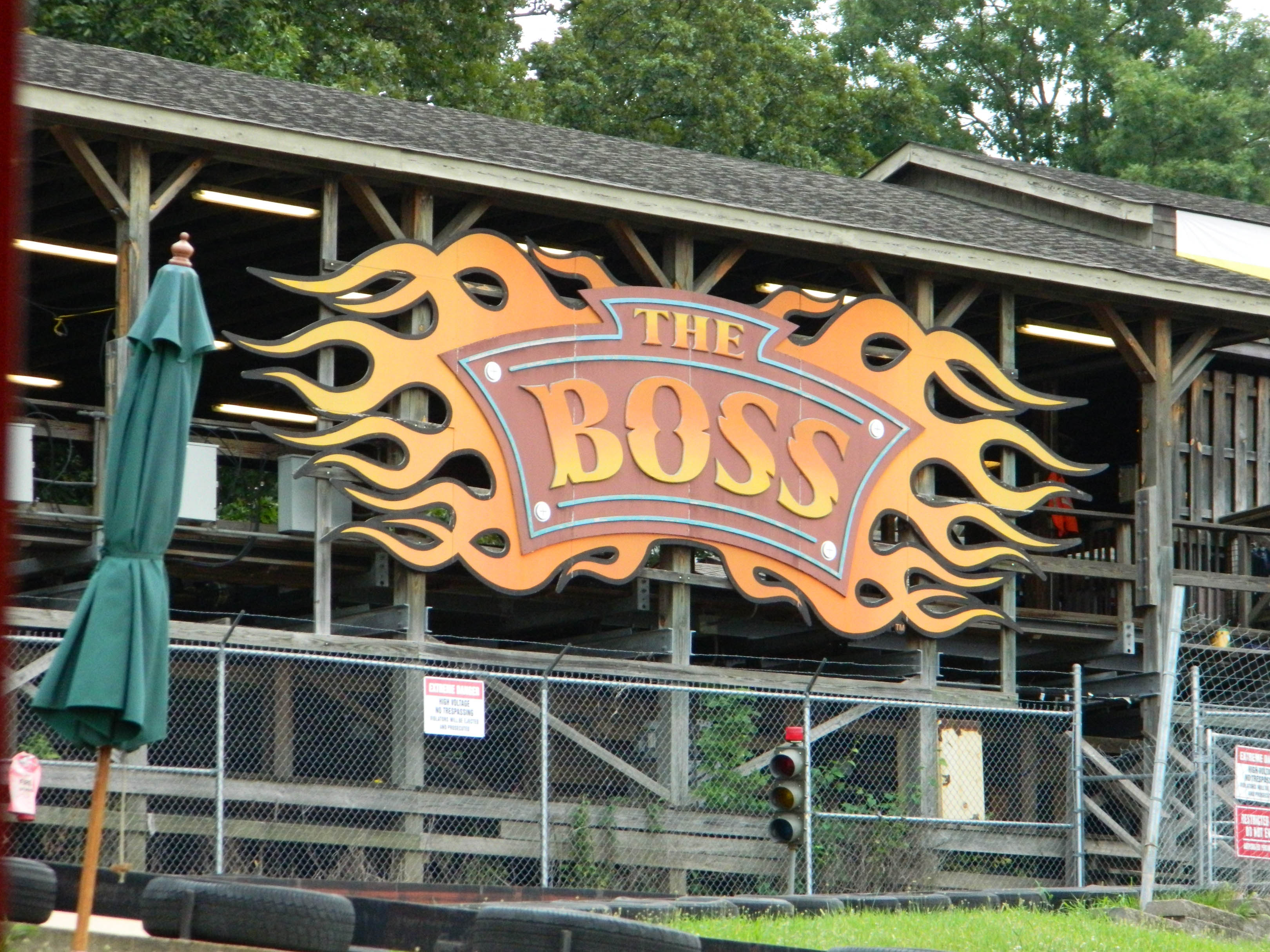 Six Flags St. Louis - The Boss