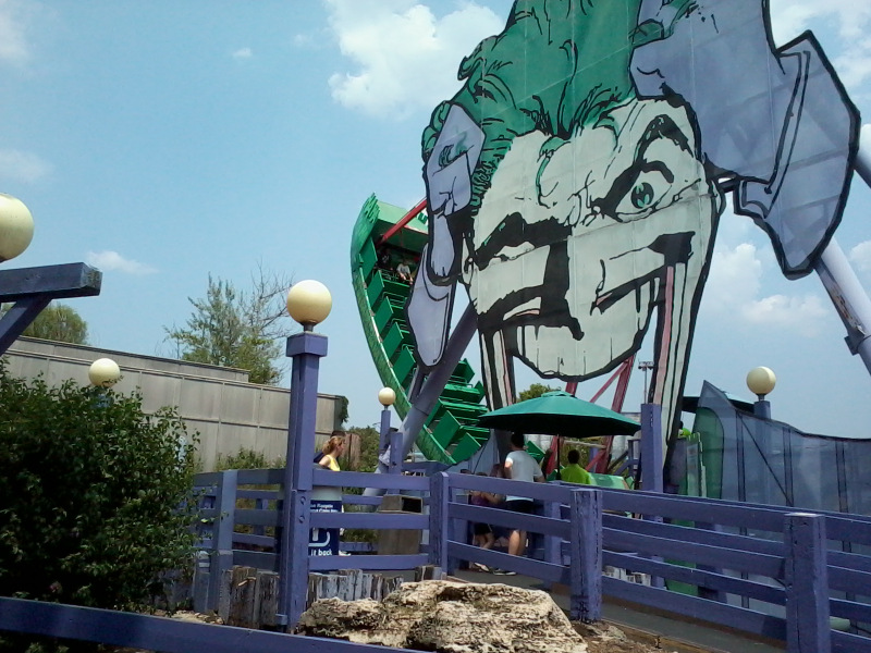 Six Flags St. Louis - The Joker Inc