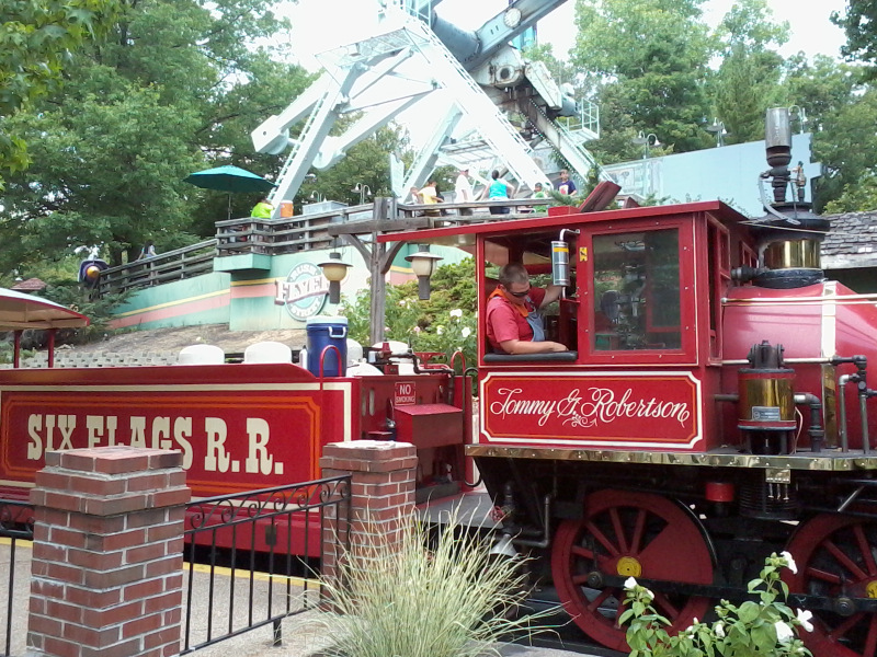 Six Flags St. Louis - Tommy G. Robertson Railroad