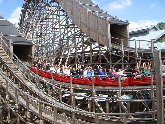Liseberg - Theme Park Review's 2006 UK Trip Update