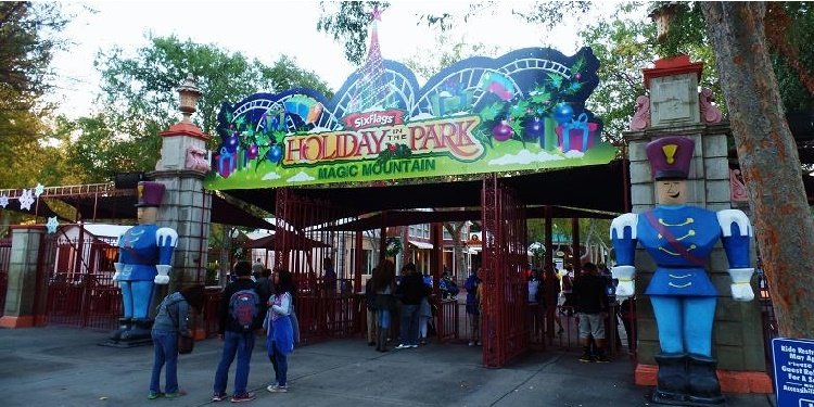 Six Flags Magic Mountain's Holiday in the Park!