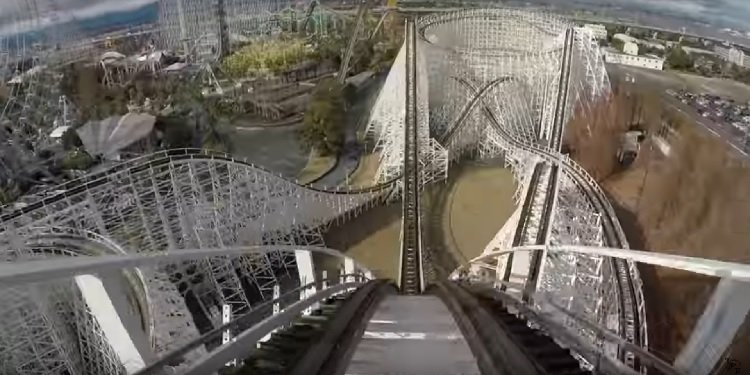 NEW Front-Seat POV Video of White Cyclone!