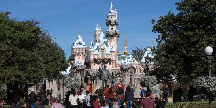 Canobie Coaster's World Adventures: Disneyland!