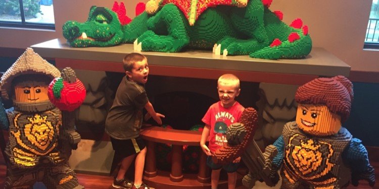 JimmyBo's Family Trip to Legoland California!