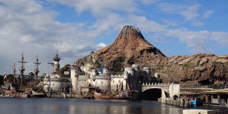 Adam's Japan/Hong Kong TR: DisneySea!