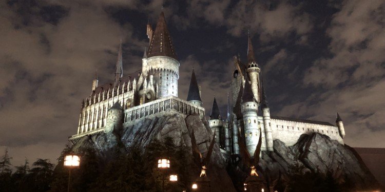 Bert's Spooktacular Japan TR: Universal!