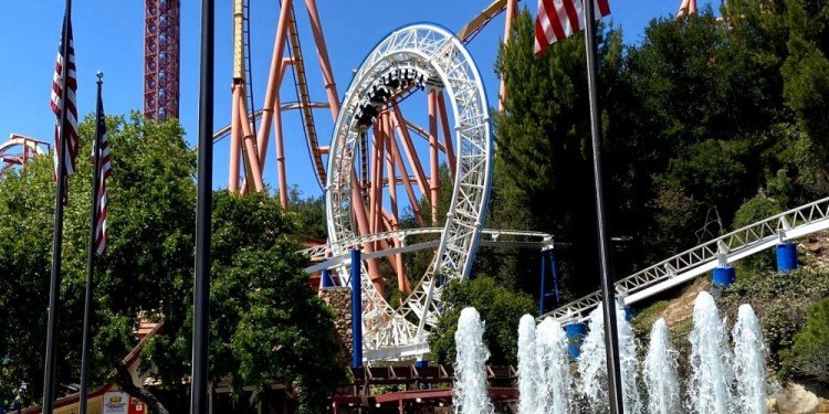 Condor's Audacious Travels: Magic Mountain!