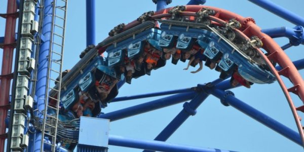 Last Chance to Ride Mr. Freeze: Reverse Blast!